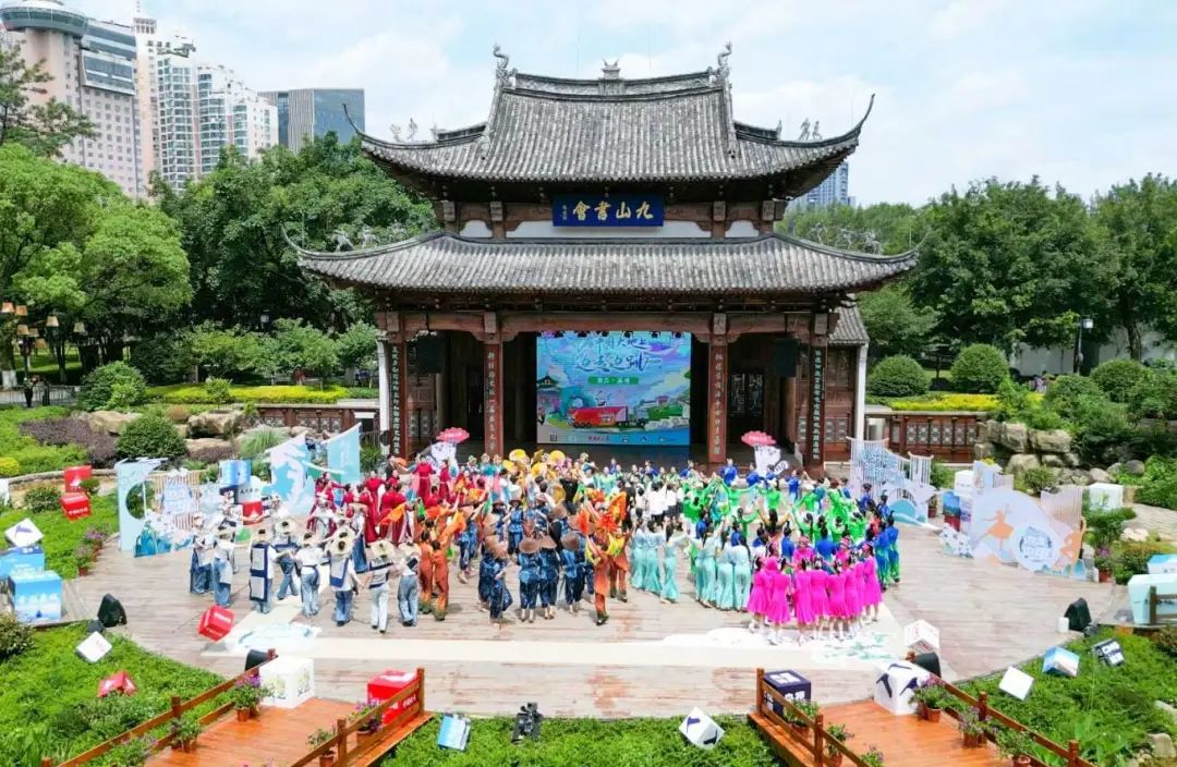 在鹿城邊走邊跳！央視又一重磅欄目走進鹿城→